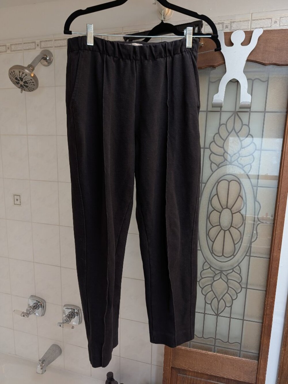 Everlane The Dream Pant in classic black Medium
